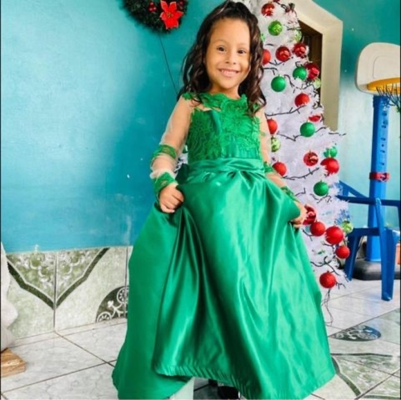 Meet your Posher, Eberto - Picture 1 of 1